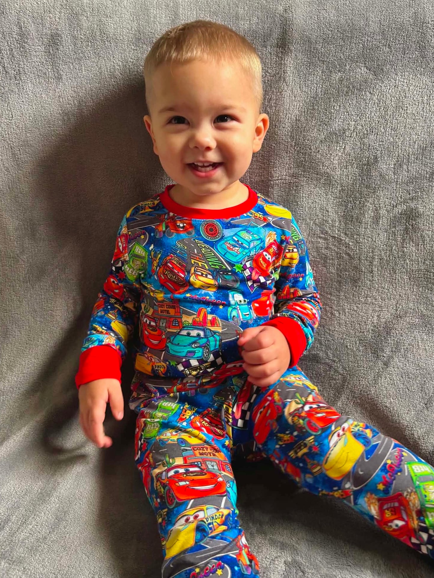 Lightning Fast Two Piece Set