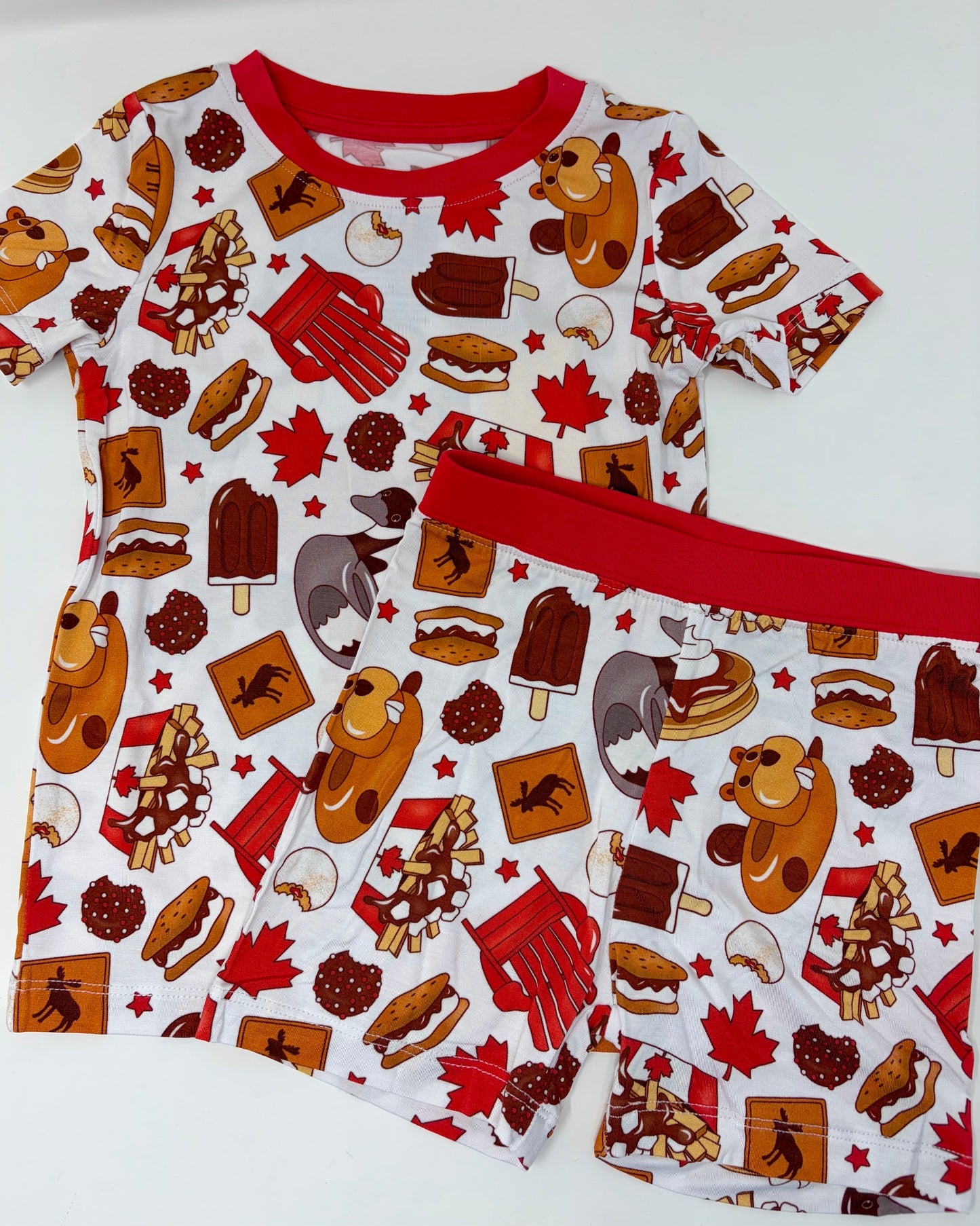 O Canada Short Set