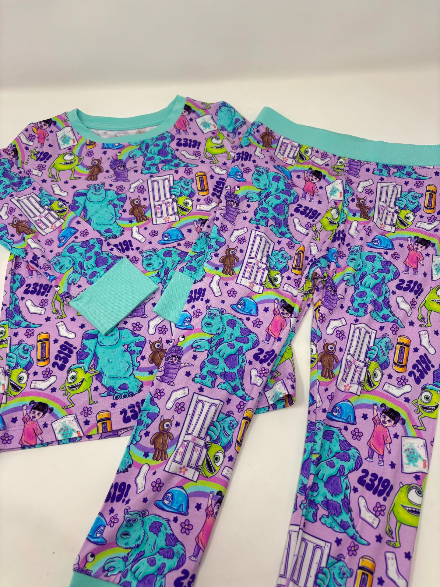 Scary Feet Two Piece Set